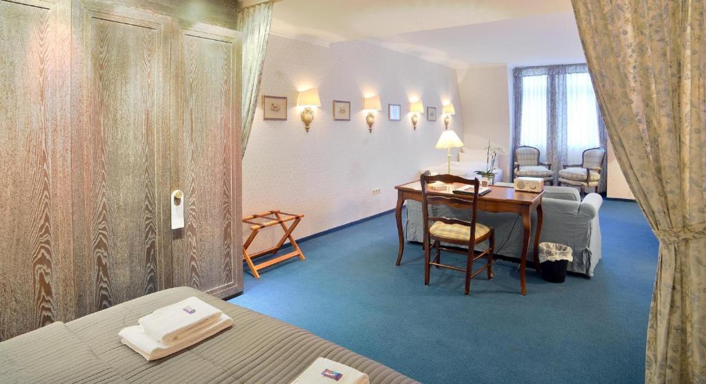 Stadthotel Patrizier Schmalkalden Ruang foto